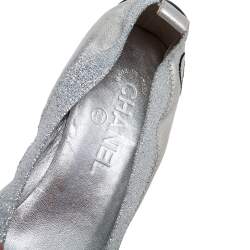 Pre Owned حذاء كعب عالي شانيل باليرينا مجعد سي سي لوركس مطاط وجلد لامع أسود/ فضي مقاس 39