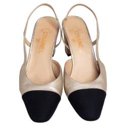 Pre Owned حذاء كعب عالي شانيل غطاء مقدمة سي سي كانفاس وجلد أسود/ ذهبي بسير خلفي مقاس 39