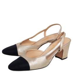 Pre Owned حذاء كعب عالي شانيل غطاء مقدمة سي سي كانفاس وجلد أسود/ ذهبي بسير خلفي مقاس 39