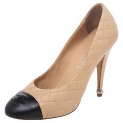 Pre Owned Chanel Beige/Black Quilted Leather CC Cap Toe Pumps Size 37.5