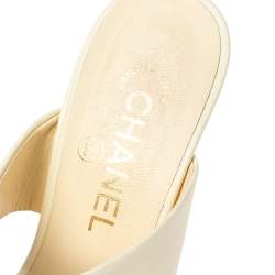 Chanel Cream Leather Pearl Embellished Heels Slide Sandals Size 37.5