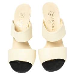 Chanel Cream Leather Pearl Embellished Heels Slide Sandals Size 37.5