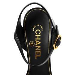 Pre Owned صندل شانيل جلد أسود مزخرف لؤلؤ كعب روكي مقاس 38