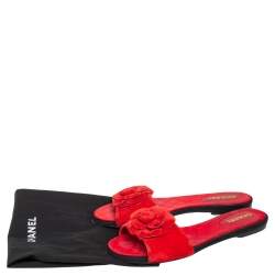 Pre Owned Chanel Red Suede Camellia Flat Sandals Size 39