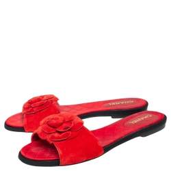 Pre Owned Chanel Red Suede Camellia Flat Sandals Size 39