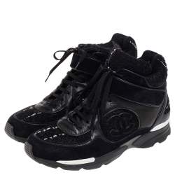 مملوكة مسبقًا Chanel Black Tweed And Leather CC High Top Sneakers Size 38.5