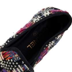 Pre Owned Chanel Multicolor Printed Tweed And Leather Loafers Size 40