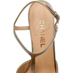 Chanel Multicolor Iridescent Leather And Fabric CC Pearl Embellished T Strap Sandals Size 40 