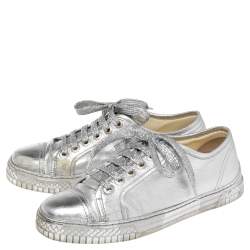 Pre Owned Chanel Metallic Silver Leather Lace Up Sneakers Size 38