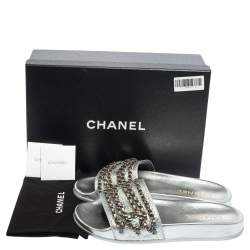 مملوكة مسبقًا Chanel Metallic Silver Leather CC Chain Embellished Flat Slides Size 39