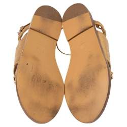 مملوكة مسبقًا Chanel Gold Crackled Leather CC Chain Detail Slingback Flat Sandals Size 39.5