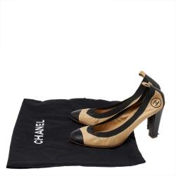 Pre Owned Chanel Beige/Black Leather CC Block Heel Pumps Size 39.5