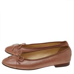 Pre Owned Chanel Brown Leather CC Cap Toe Ballet Flats 37.5 
