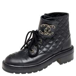 Chanel Black Quilted Leather CC Cap Toe Chain Link Logo Combat