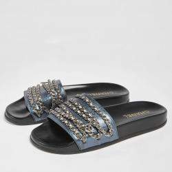 Pre Owned صندل شانيل فلات تفاصيل سلسلة تروبيكونيك جلد أزرق ميتالك مقاس 40