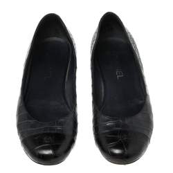 Pre Owned Chanel Blue/Black Alligator Leather CC Ballet Flats Size 39.5