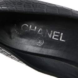 Pre Owned Chanel Blue/Black Alligator Leather CC Ballet Flats Size 39.5