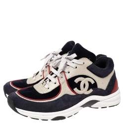 Pre Owned حذاء رياضي شانيل رباط علوي تويد و سويدي و جلد ميتاليك متعدد الألوان مقاس 37