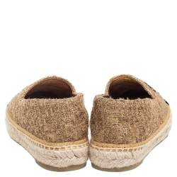 Pre Owned حذاء إسبادريل شانيل CC ترتر أبيض وجلد لامع مقاس 37