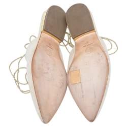 Pre Owned حذاء سلايد شانيل سويدي بيج بحزام للكاحل مقاس 38