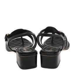 مملوكة مسبقًا Chanel Black Leather Block Heel Ankle Strap CC Thong Sandals Size 38.5
