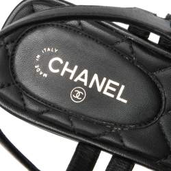 مملوكة مسبقًا Chanel Black Leather Block Heel Ankle Strap CC Thong Sandals Size 38.5