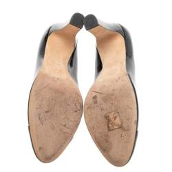 Pre Owned Chanel Black Patent Leather CC Cap Toe Pumps Size 40.5