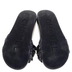 مملوكة مسبقًا Chanel Grey/Black Tweed And Leather Tropiconic Chain Detail Slides Size 38