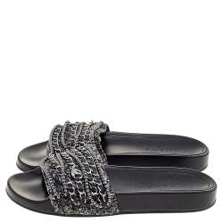 مملوكة مسبقًا Chanel Grey/Black Tweed And Leather Tropiconic Chain Detail Slides Size 38