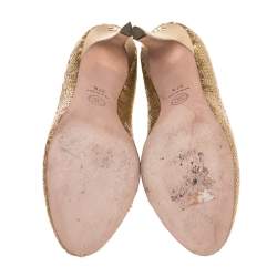 Pre Owned Chanel Gold Sequins Round Toe Pumps 37.5