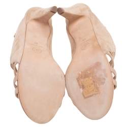 مملوكة مسبقًا صندل شانيل سيور مزخرف لؤلؤ سويدي بيج مقاس 36