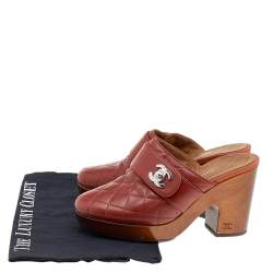 Chanel Brown Quilted Leather CC Turnlock Platform Block Heel Mules Sandals Size 37