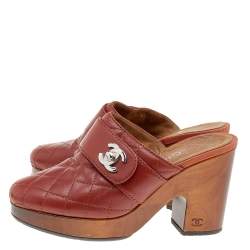 Chanel Brown Quilted Leather CC Turnlock Platform Block Heel Mules Sandals Size 37
