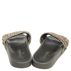 مملوكة مسبقًا Chanel Khaki Green Fabric Tropiconic Chain Detail Flat Slide Sandals Size 38