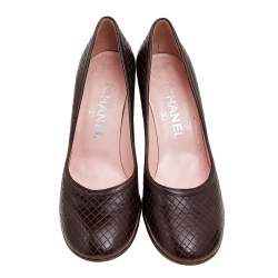 Pre Owned Chanel Brown Quilted Leather Block Heel Pumps Size 37.5