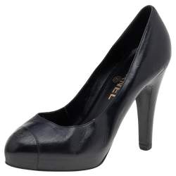 Pre Owned Chanel Black Leather CC Cap Toe Pumps Size 38.5
