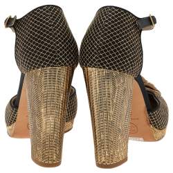 مملوكة مسبقًا Chanel Black Fabric Floral Embellished Ankle Strap Pumps Size 36