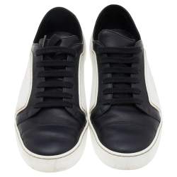 Pre Owned Chanel White/Black Leather And Rubber CC Low Top Sneakers Size 38.5