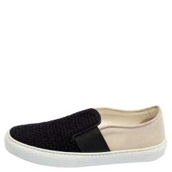 مملوكة مسبقًا حذاء رياضي شانيل سليب أون سويدي وتويد أبيض/ أسود مقاس 37