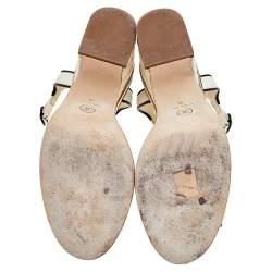 Pre Owned Chanel Ivory/Black Quilted Leather CC Block Heel Ankle Strap Sandals Size 39