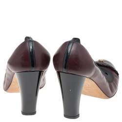 Pre Owned Chanel Black/Burgundy Leather And Patent CC Cap Toe Scrunch Block Heel Pumps Size 39.5