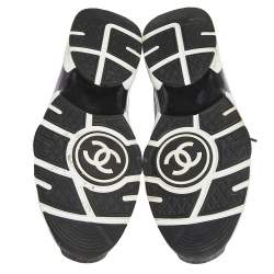 Pre Owned حذاء رياضي شانيل جلد وجلد لامع متعدد الألوان بالشعار ورباط مقاس 45