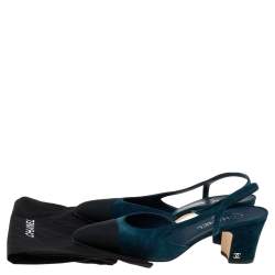 مملوكة مسبقًا Chanel Blue/Black Suede CC Slingback Sandals Size 40