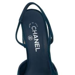 مملوكة مسبقًا Chanel Blue/Black Suede CC Slingback Sandals Size 40