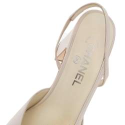 Pre Owned Chanel Blush Pink/ White Leather Block Heel Slingback Sandals Size 40.5