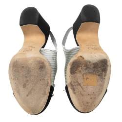 مملوكة مسبقًا صندل شانيل كعب عريض فتحة كعب فيونكة  جلد وبي في سي مغزول أسود/ فضي مقاس 36