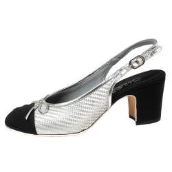 مملوكة مسبقًا صندل شانيل كعب عريض فتحة كعب فيونكة جلد وبي في سي مغزول أسود/ فضي مقاس 36