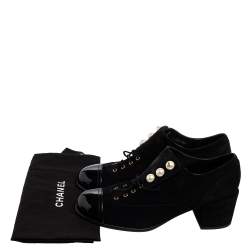 Chanel Black Suede and Patent Leather Pearl Detail Block Heel Oxford Pumps Size 39
