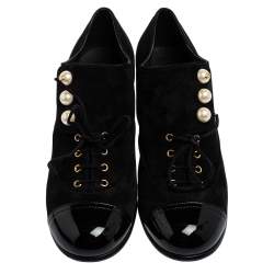 Chanel Black Suede and Patent Leather Pearl Detail Block Heel Oxford Pumps Size 39