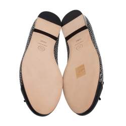 Pre Owned Chanel Black Textured Leather and Karung Leather CC Cap Toe Bow Ballet Flats Size 40.5 